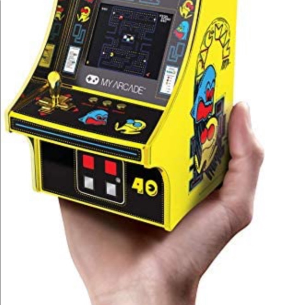 Pac-Man Micro Player Collectable - Picture 5 of 5